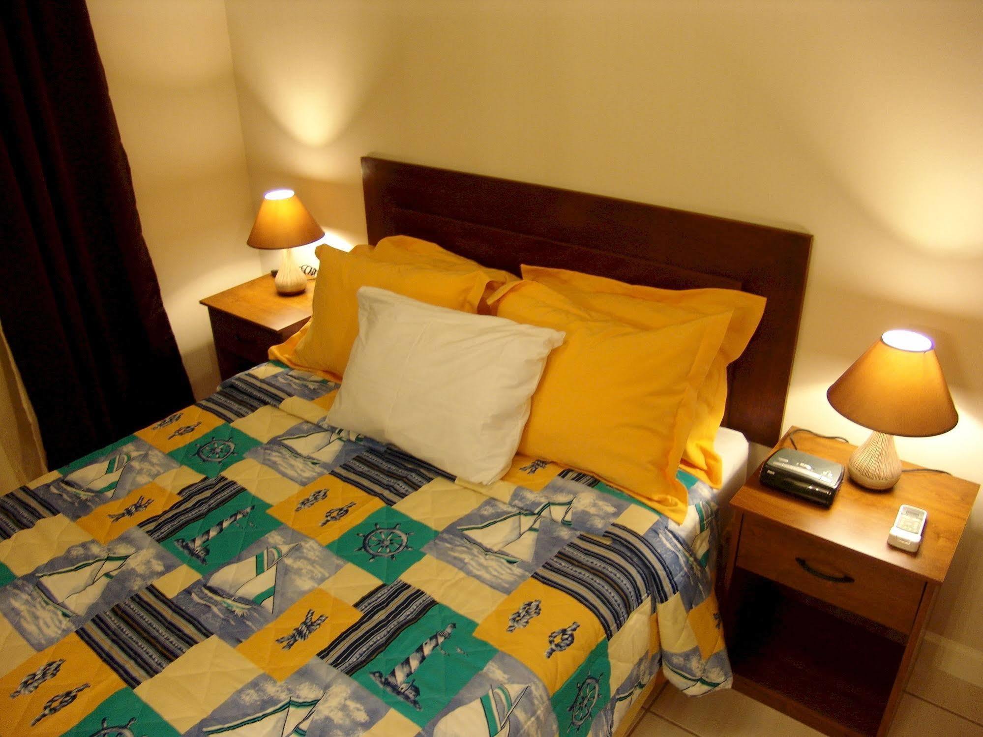 Agua Clara Eco Suites Oranjestad Bagian luar foto