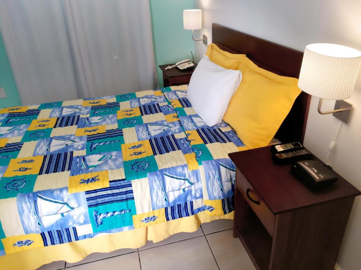 Agua Clara Eco Suites Oranjestad Bagian luar foto