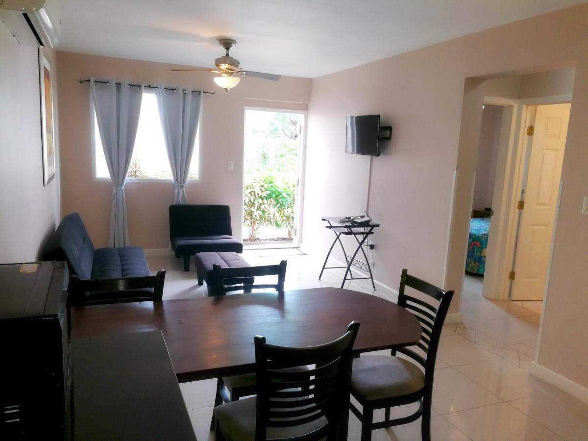 Agua Clara Eco Suites Oranjestad Bagian luar foto